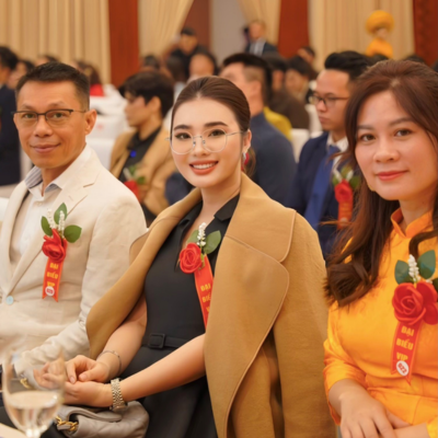 ceo hoàng phi huyền
